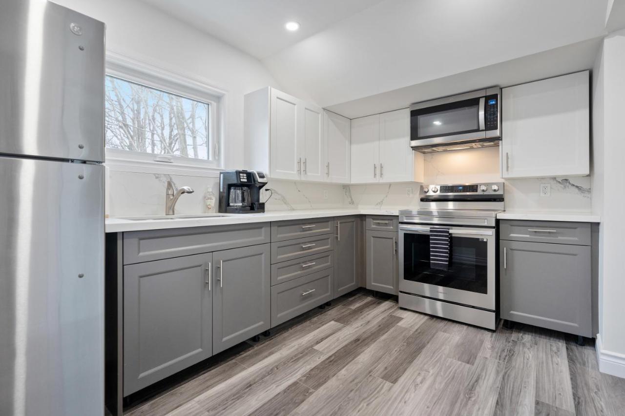 Luxe Lodges On Lake Erie Порт Доувър Екстериор снимка