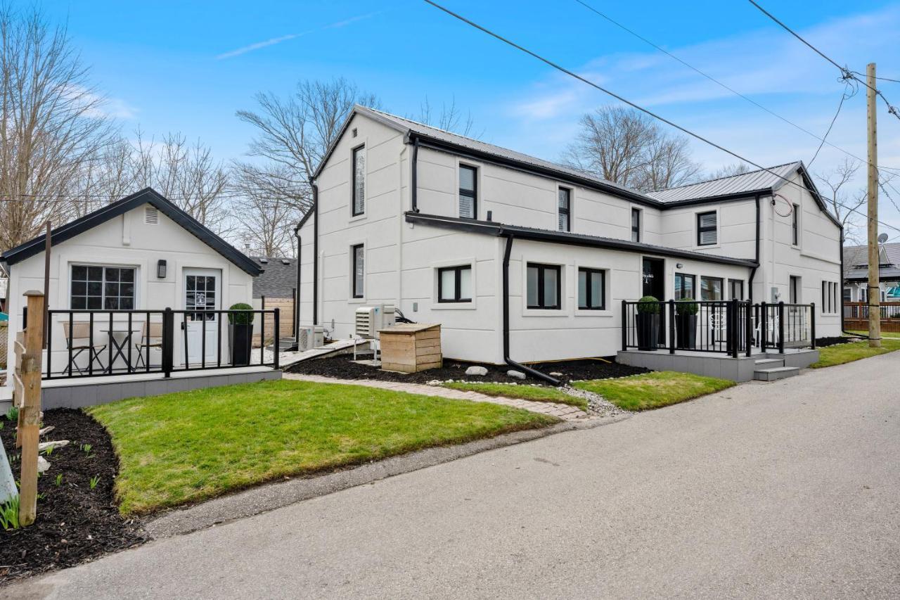 Luxe Lodges On Lake Erie Порт Доувър Екстериор снимка